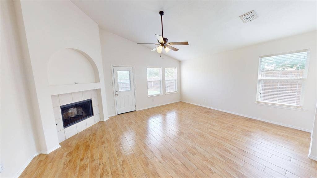 1545 Outerbridge Drive, Allen, TX 75002 1545 Outerbridge Drive, Allen, TX 75002