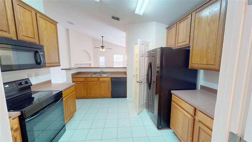 1545 Outerbridge Drive, Allen, TX 75002 1545 Outerbridge Drive, Allen, TX 75002