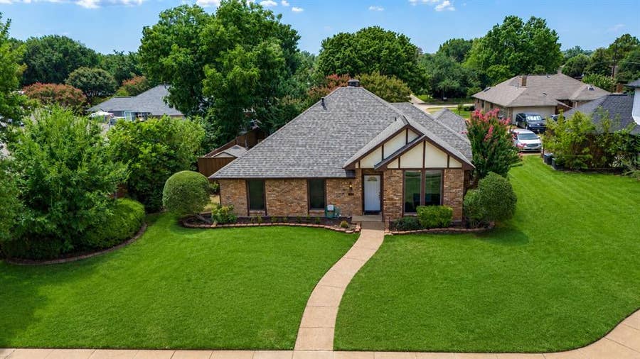 Property photo for 705 Michelle Place, Coppell, TX