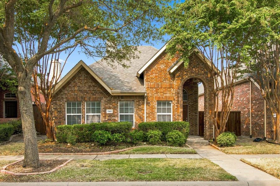 Property photo for 7961 Crampton Lane, Frisco, TX