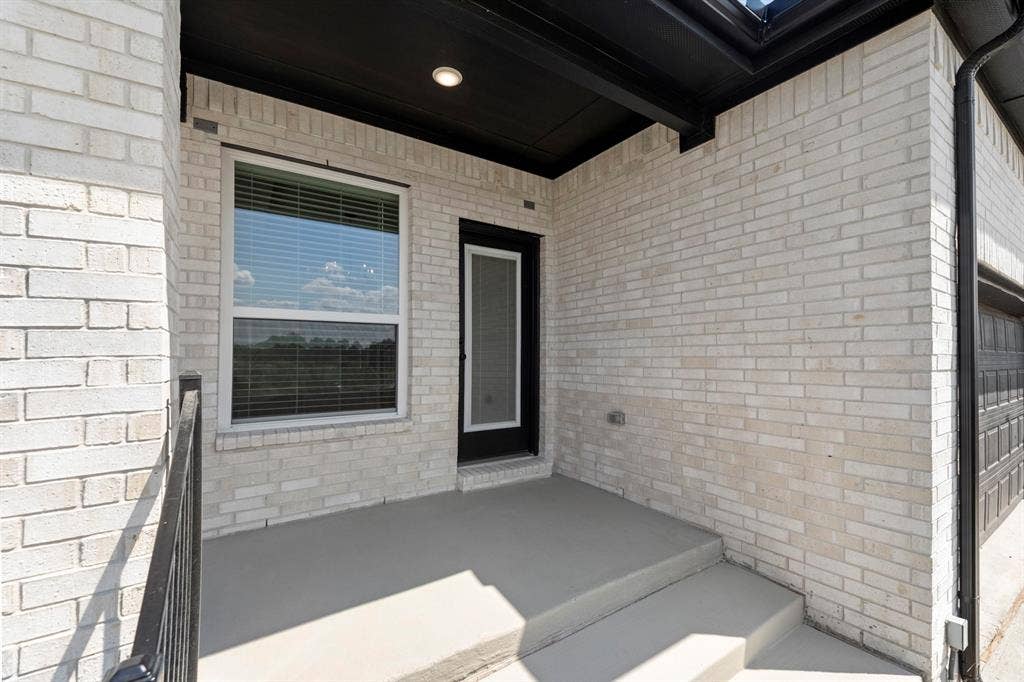 8100 Caprock Trail, Rowlett, TX 75089 25. 8100 Caprock - Patio
