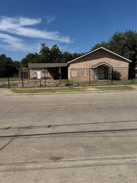 Property photo for 5123 Watson Drive, Dallas, TX