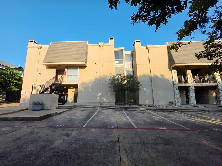 Property photo for 4044 Buena Vista Street, #214, Dallas, TX