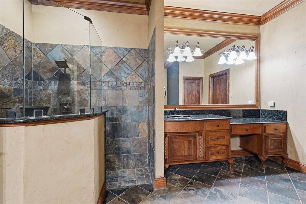 6808 Nine Mile Bridge Road, Fort Worth, TX 76135 6808 Nine Mile Bridge Road, Fort Worth, TX 76135