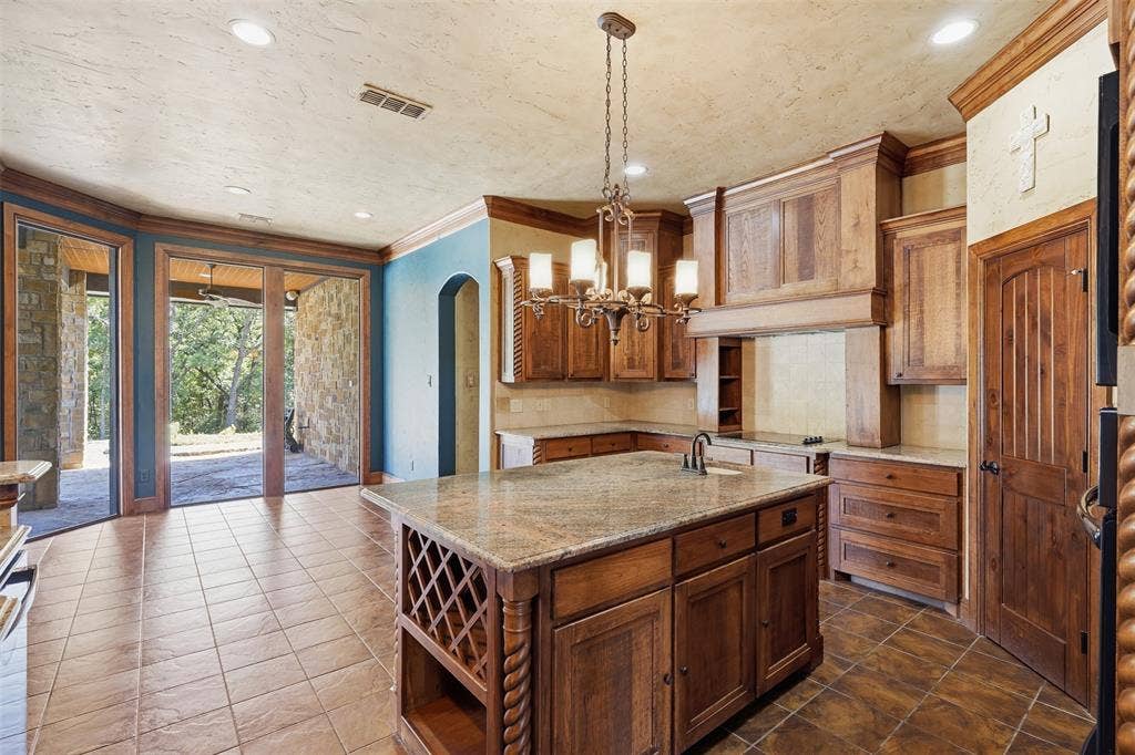 6808 Nine Mile Bridge Road, Fort Worth, TX 76135 6808 Nine Mile Bridge Road, Fort Worth, TX 76135