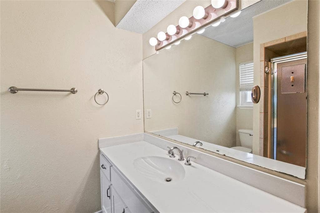 7838 Williams Avenue, Frisco, TX 75033 7838 Williams Avenue, Frisco, TX 75033