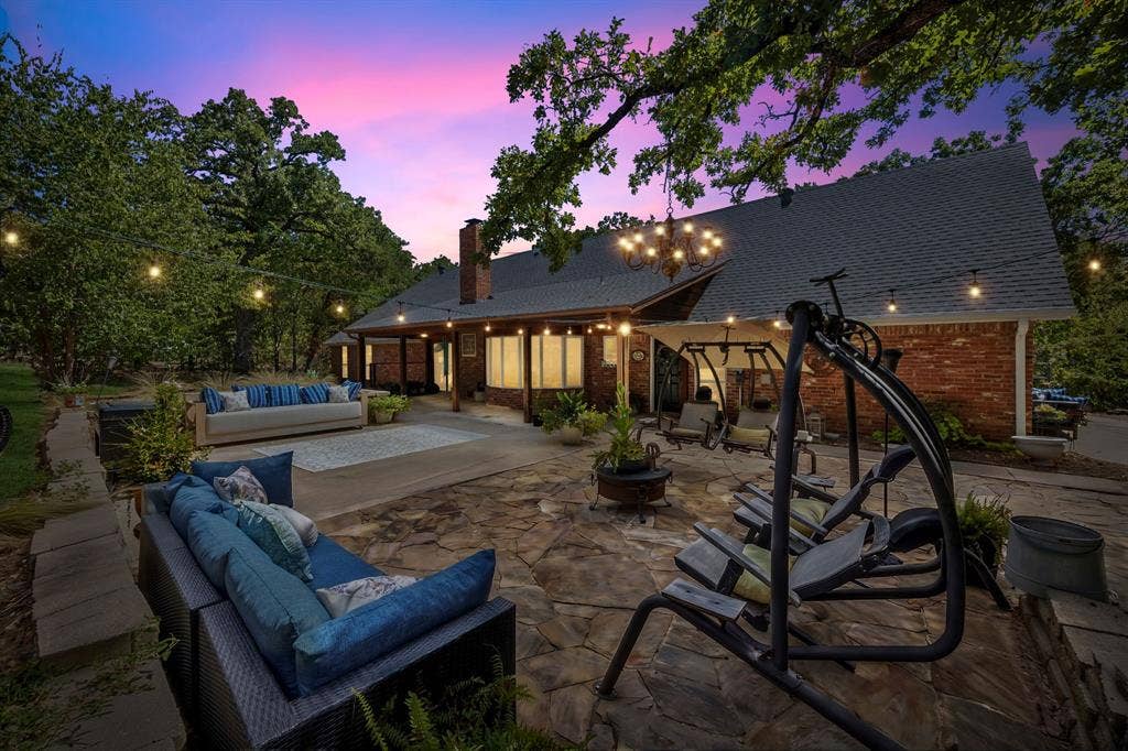 9300 Indian Knoll Trail, Keller, TX 76248 9300 Indian Knoll Trail, Keller, TX 76248