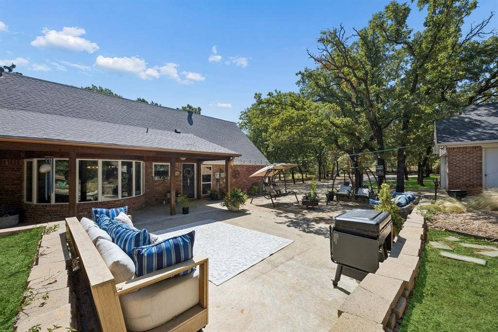 9300 Indian Knoll Trail, Keller, TX 76248 9300 Indian Knoll Trail, Keller, TX 76248