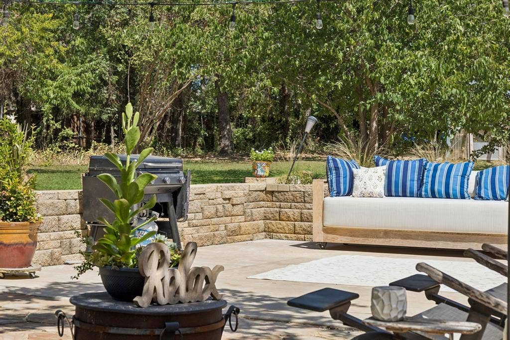 9300 Indian Knoll Trail, Keller, TX 76248 9300 Indian Knoll Trail, Keller, TX 76248
