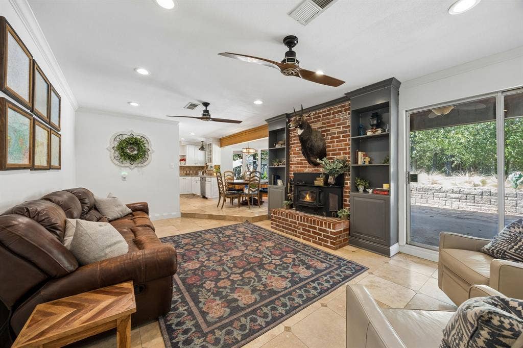 9300 Indian Knoll Trail, Keller, TX 76248 9300 Indian Knoll Trail, Keller, TX 76248