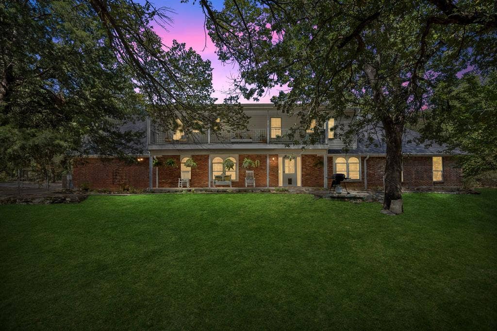 9300 Indian Knoll Trail, Keller, TX 76248 9300 Indian Knoll Trail, Keller, TX 76248