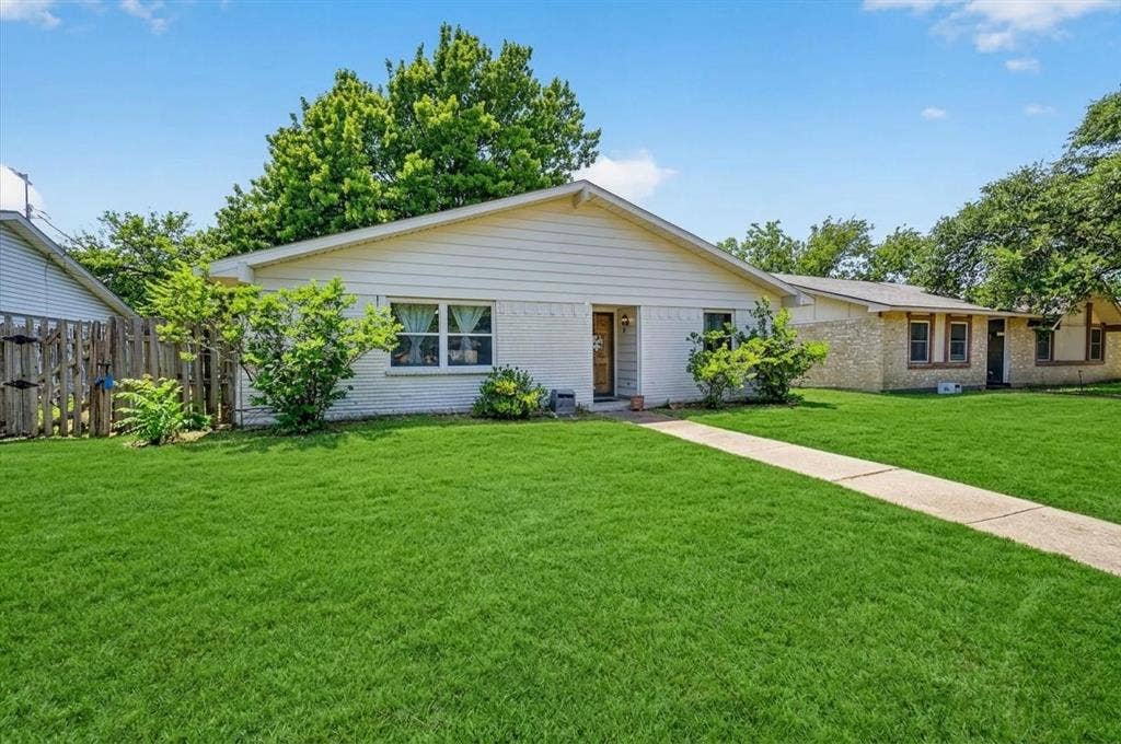 3125 Rainbow Drive, Grand Prairie, TX 75052 3125 Rainbow Drive, Grand Prairie, TX 75052