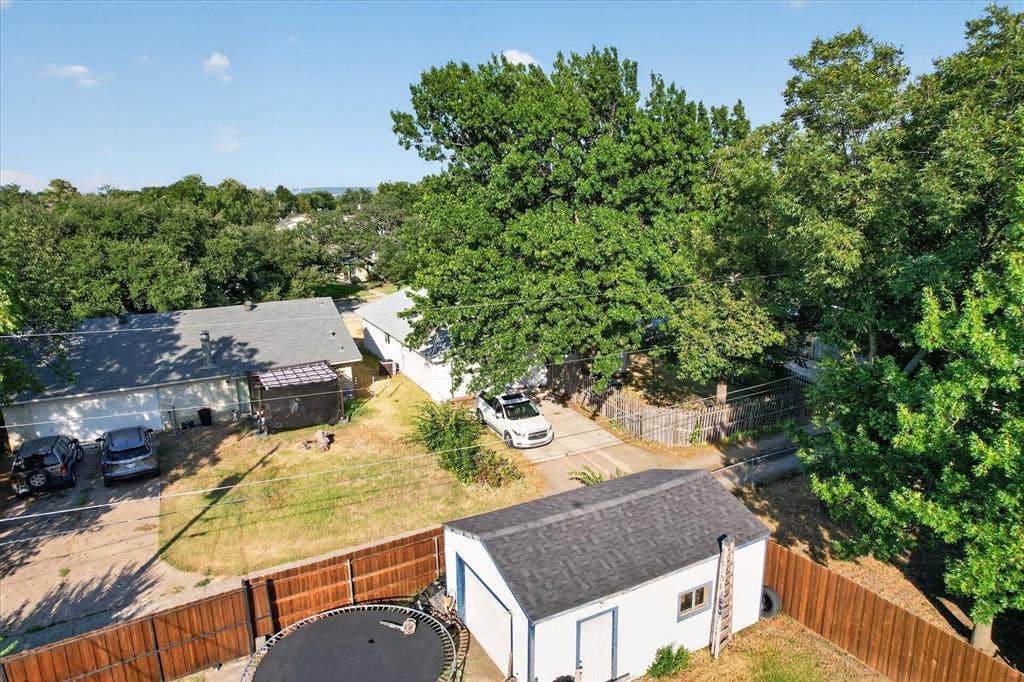 3125 Rainbow Drive, Grand Prairie, TX 75052 3125 Rainbow Drive, Grand Prairie, TX 75052