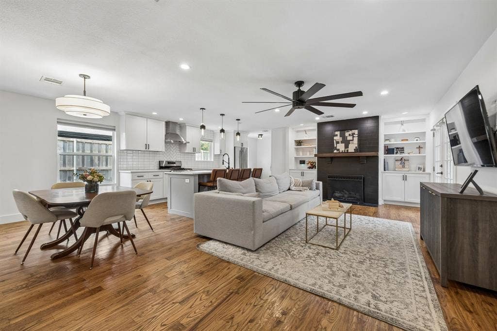 6718 Kingsbury Drive, Dallas, TX 75231 6718 Kingsbury Drive, Dallas, TX 75231