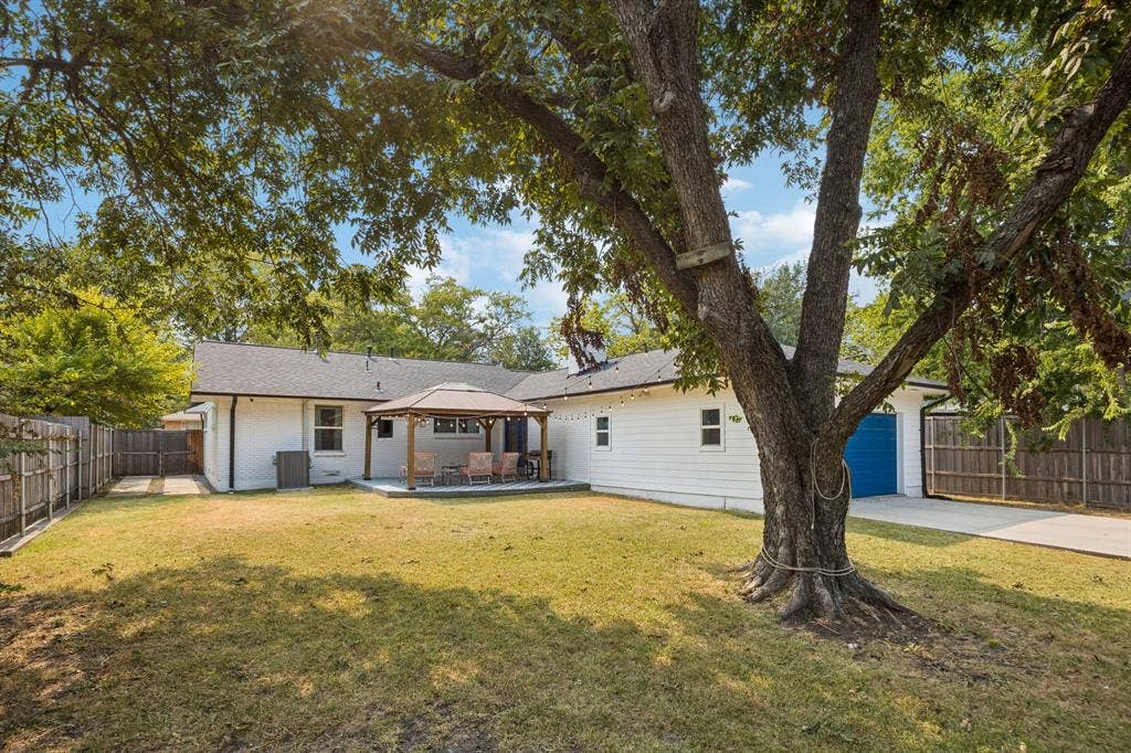 6718 Kingsbury Drive, Dallas, TX 75231 6718 Kingsbury Drive, Dallas, TX 75231
