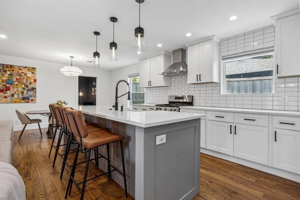 6718 Kingsbury Drive, Dallas, TX 75231 6718 Kingsbury Drive, Dallas, TX 75231