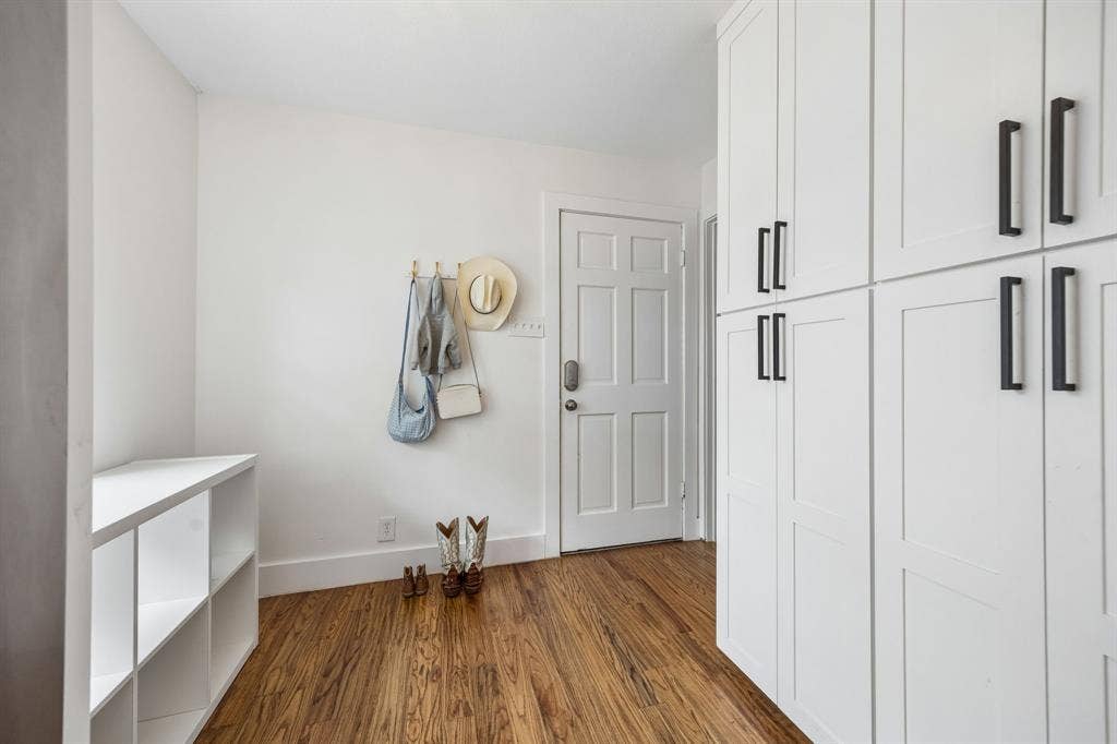6718 Kingsbury Drive, Dallas, TX 75231 6718 Kingsbury Drive, Dallas, TX 75231