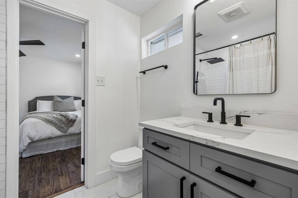6718 Kingsbury Drive, Dallas, TX 75231 6718 Kingsbury Drive, Dallas, TX 75231