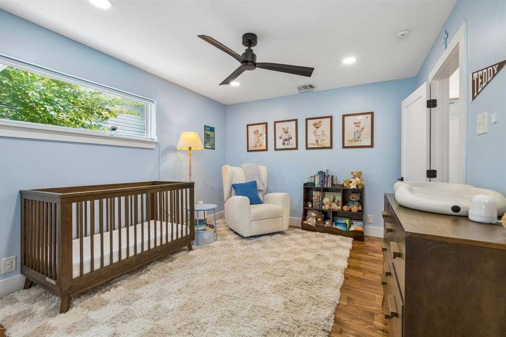 6718 Kingsbury Drive, Dallas, TX 75231 6718 Kingsbury Drive, Dallas, TX 75231