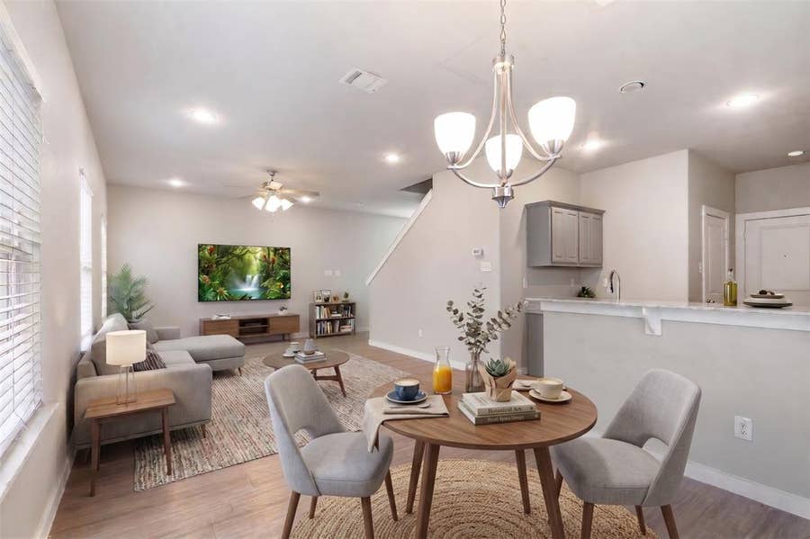 Property photo for 9910 Ironhorse Drive, Dallas, TX
