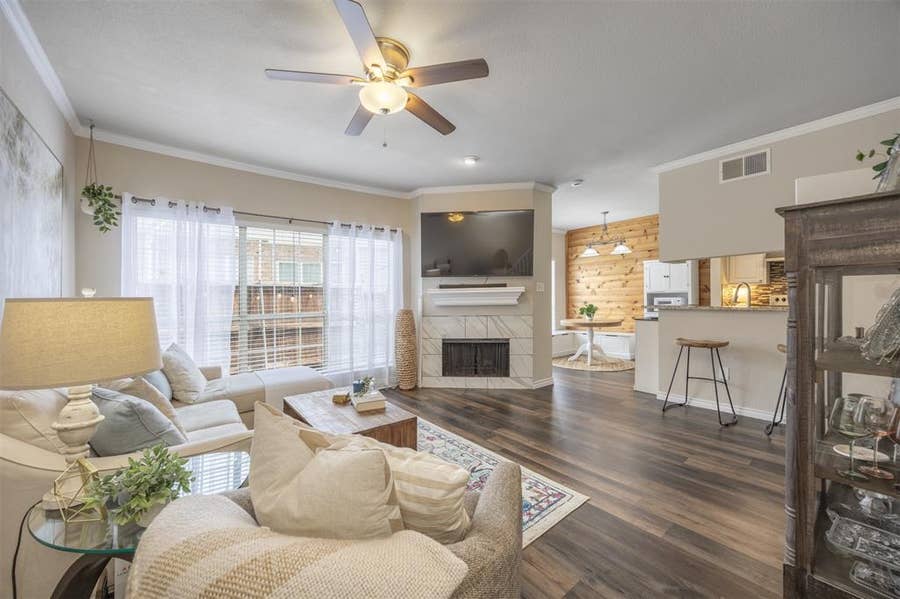 Property photo for 7151 Gaston Avenue, #910, Dallas, TX