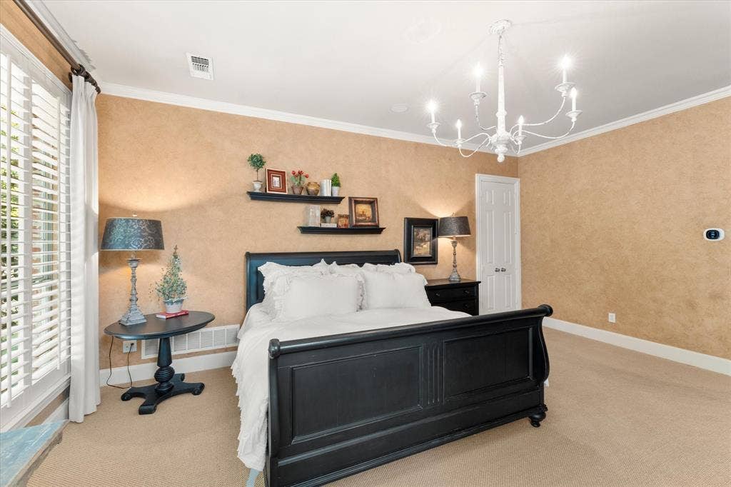 6808 Echo Canyon Drive, McKinney, TX 75072 6808 Echo Canyon Drive, McKinney, TX 75072