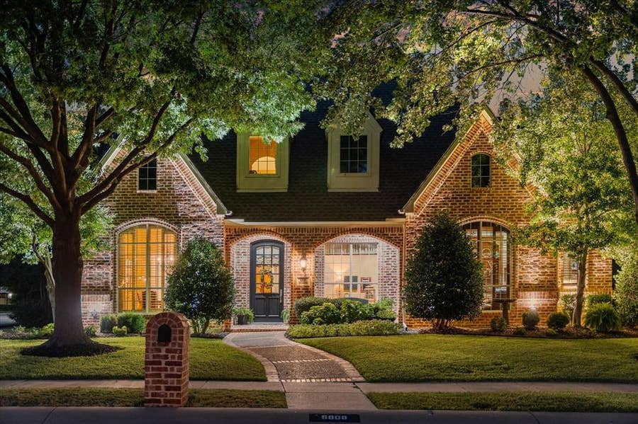 Property photo for 6808 Echo Canyon Drive, McKinney, TX