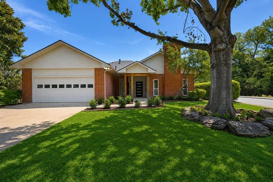 Property photo for 2514 Danny Lane, Farmers Branch, TX