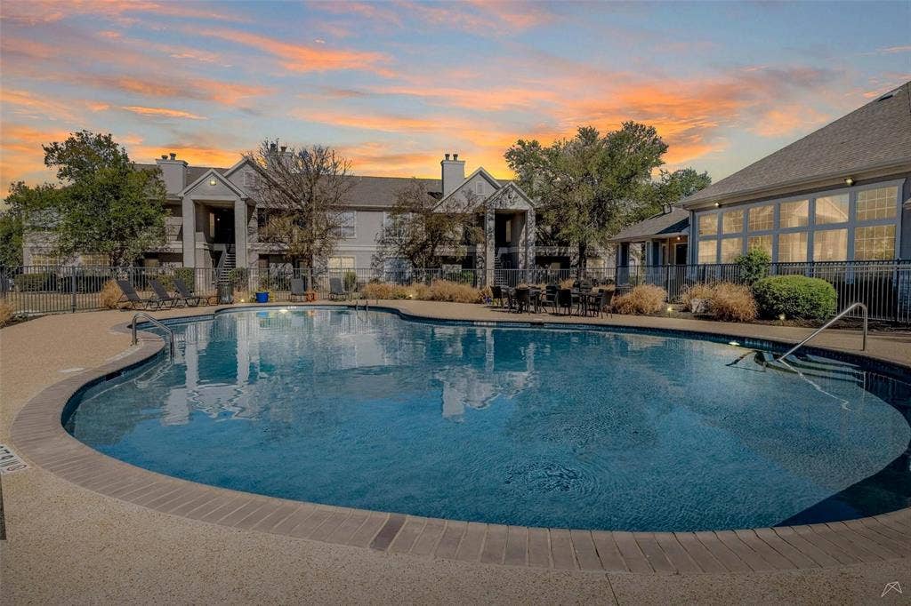 11908 Anderson Mill Road, #0321, Austin, TX 78726 Move In Now and Receive the rest of June free + 1 month free! Earn Cash Back Just for Paying Rent On Time! Ask us how!