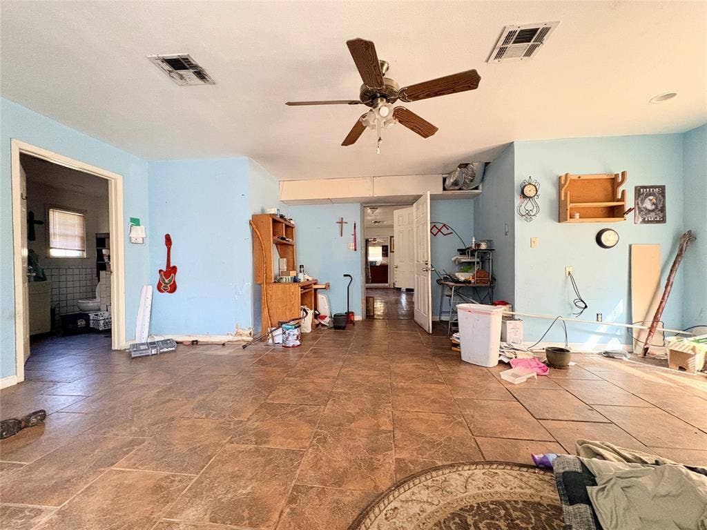 448 Norwood Drive, Woodway, TX 76712 448 Norwood Drive, Woodway, TX 76712