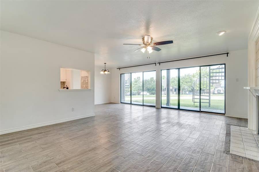 Property photo for 1107 Signal Ridge Place, Rockwall, TX