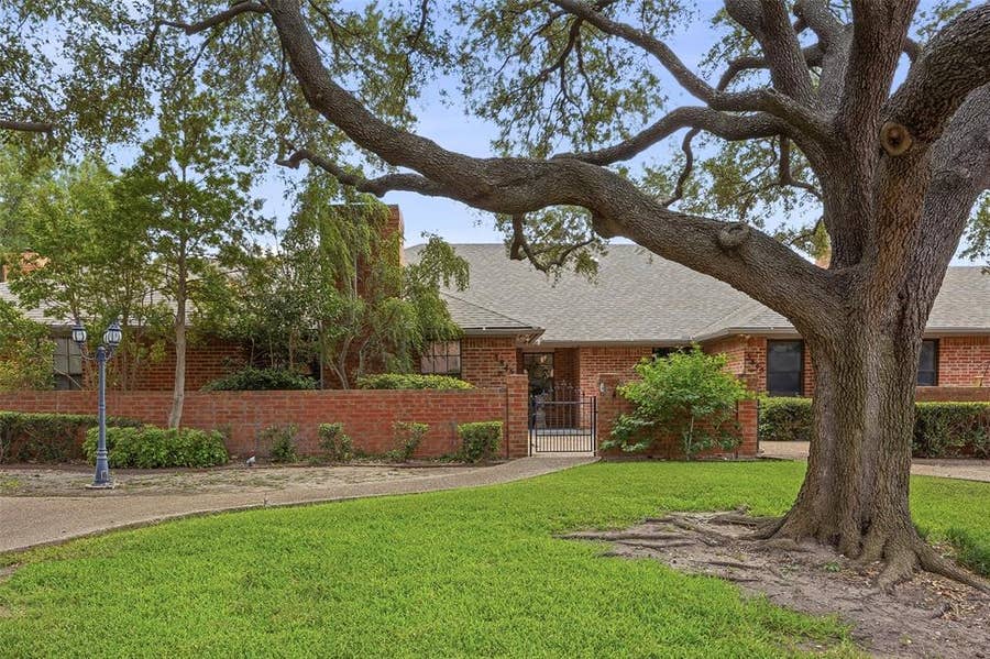 Property photo for 5845 Westhaven Drive, #B, Fort Worth, TX