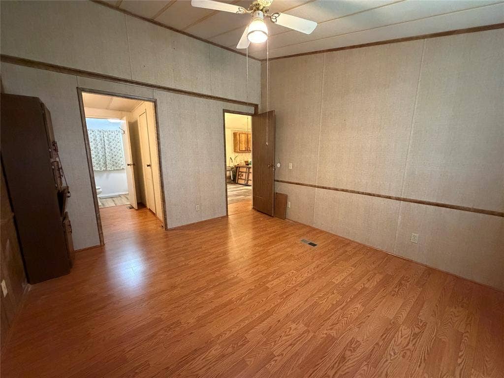 804 Preston Road, Red Oak, TX 75154