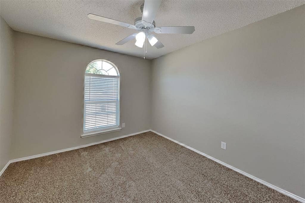 1822 Cancun Drive, Mansfield, TX 76063 1822 Cancun Drive, Mansfield, TX 76063