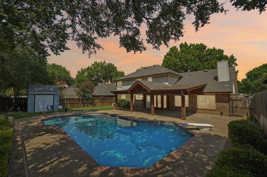 Property photo for 3231 Summerfield Drive, Grapevine, TX