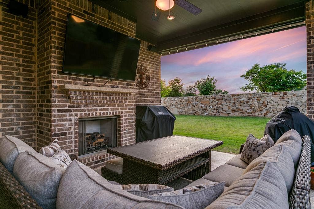 216 BIG SKY Circle, Northlake, TX 76226 216 BIG SKY Circle, Northlake, TX 76226