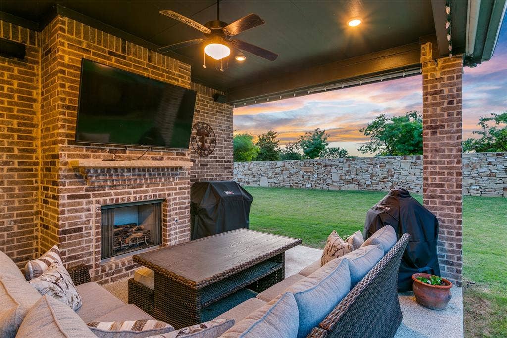 216 BIG SKY Circle, Northlake, TX 76226 216 BIG SKY Circle, Northlake, TX 76226