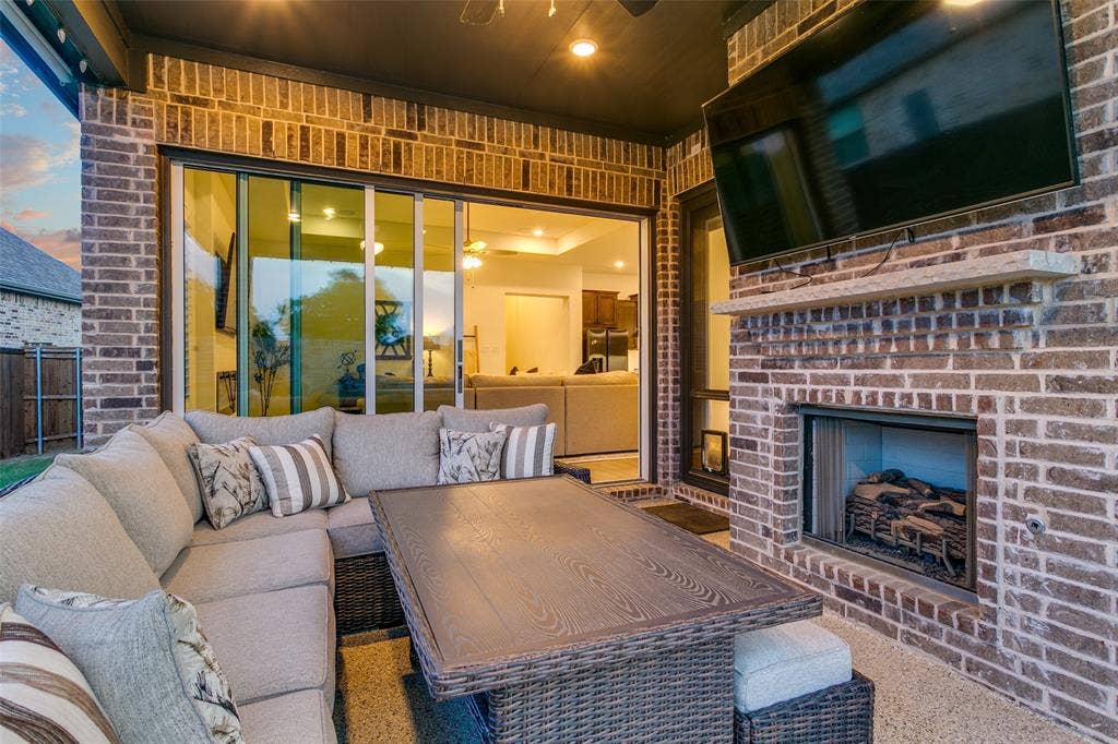 216 BIG SKY Circle, Northlake, TX 76226 216 BIG SKY Circle, Northlake, TX 76226
