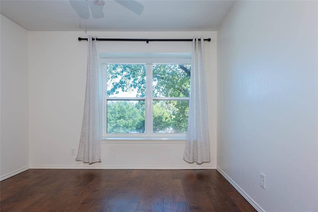 726 W Canty Street, Dallas, TX 75208 726 W Canty Street, Dallas, TX 75208