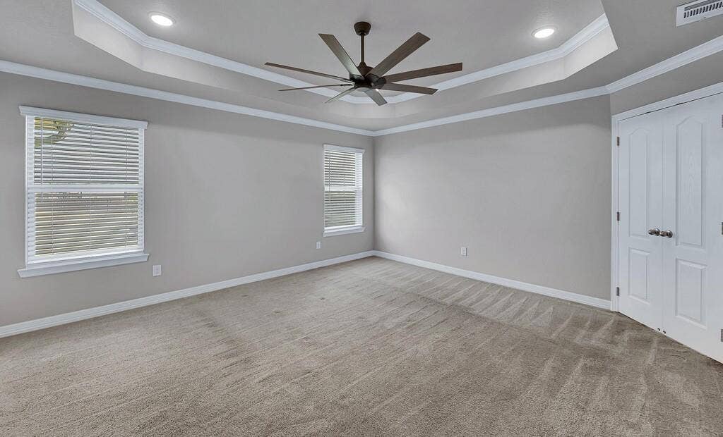 279 Sportsman Drive, Lorena, TX 76655 Tray ceiling with recessed lighting, ceiling fan, and crown molding