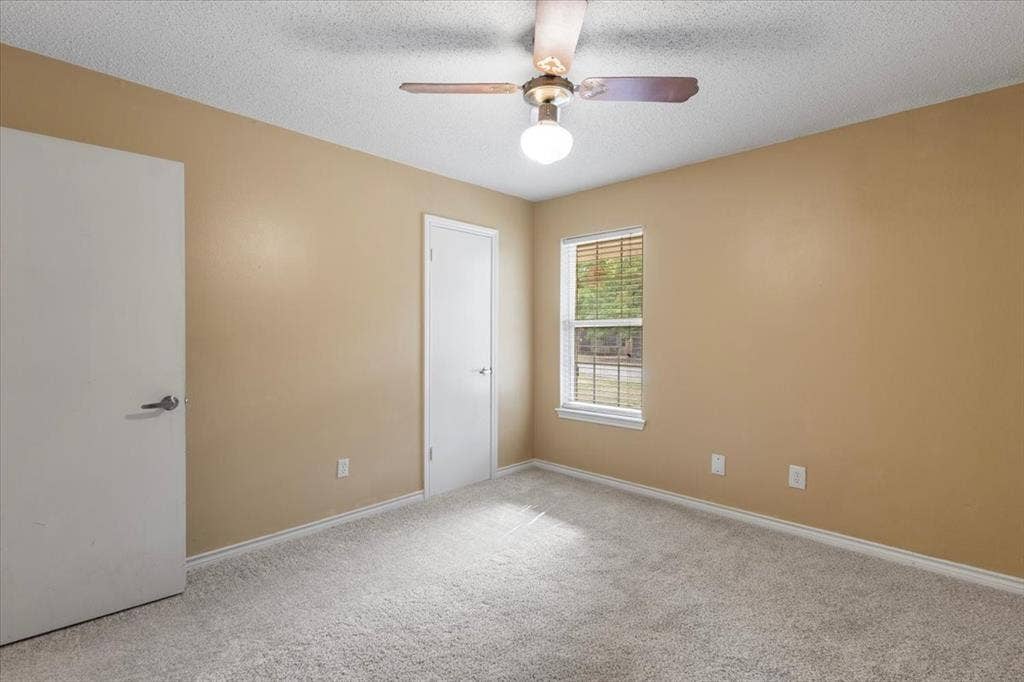 10204 Rolling Pines Drive, Tyler, TX 75707 10204 Rolling Pines Drive, Tyler, TX 75707