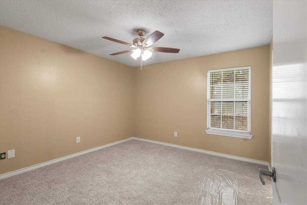 10204 Rolling Pines Drive, Tyler, TX 75707 10204 Rolling Pines Drive, Tyler, TX 75707