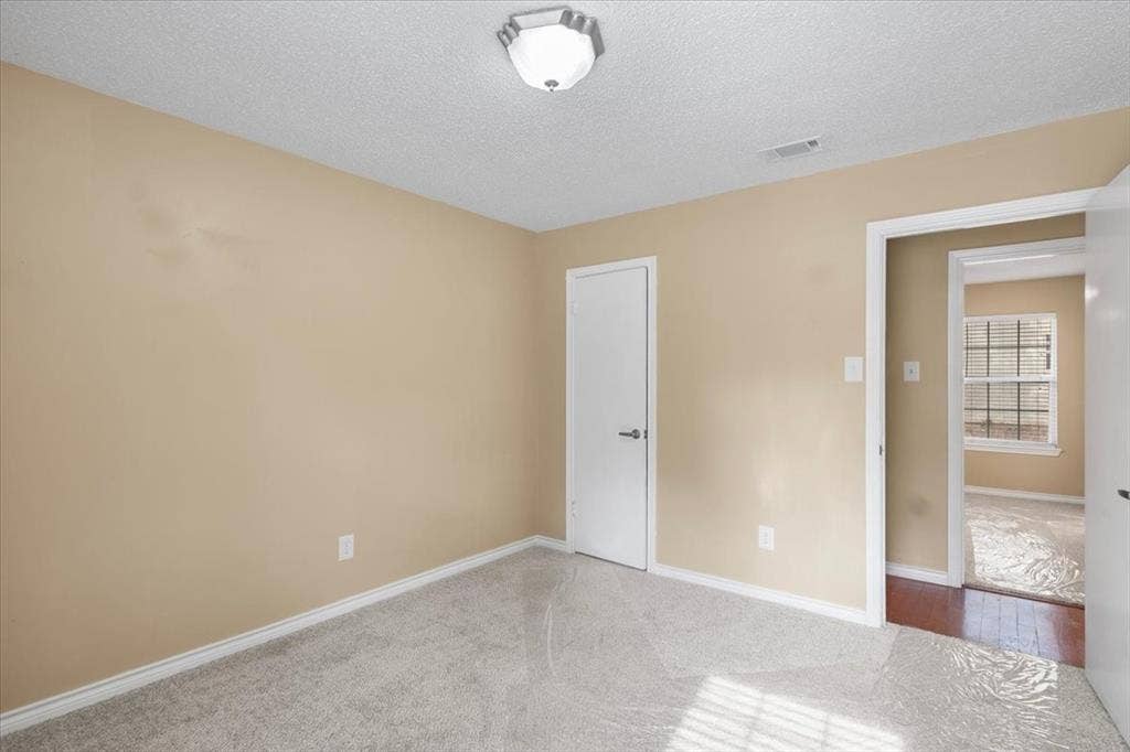 10204 Rolling Pines Drive, Tyler, TX 75707 10204 Rolling Pines Drive, Tyler, TX 75707