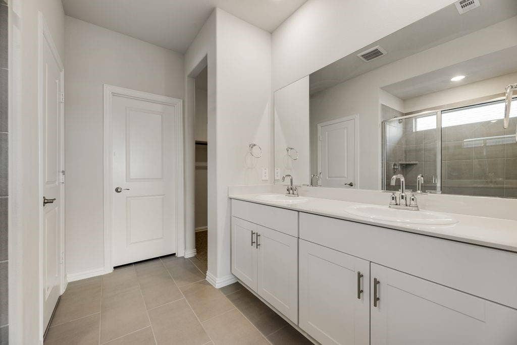 3904 High Valley Drive, Princeton, TX 75071 3904 High Valley Drive, Princeton, TX 75071