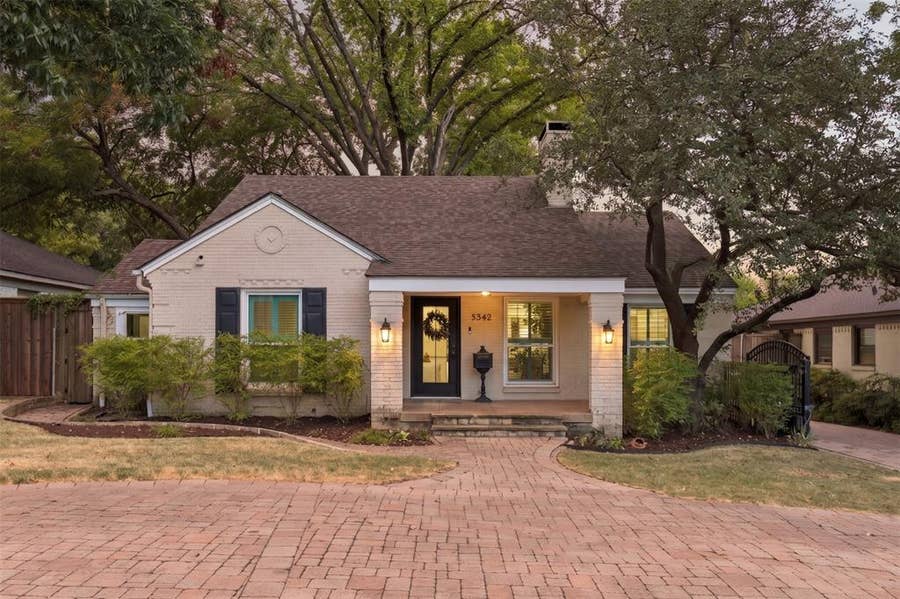 Property photo for 5342 McCommas Boulevard, Dallas, TX