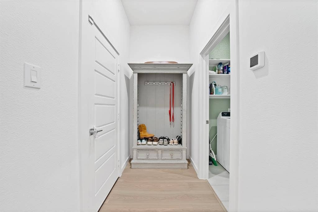 3701 Turpin Drive, Princeton, TX 75071 Mud room near the garage entry.