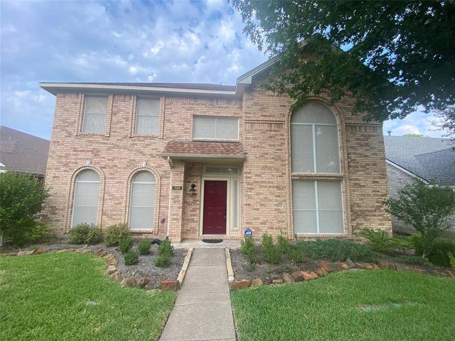 Property photo for 723 Fawn Valley Drive, Allen, TX