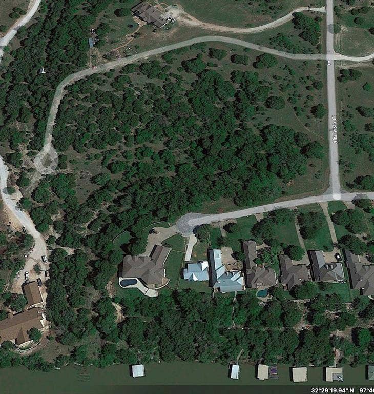 Property photo for 2600 Alta Vista Court, Granbury, TX