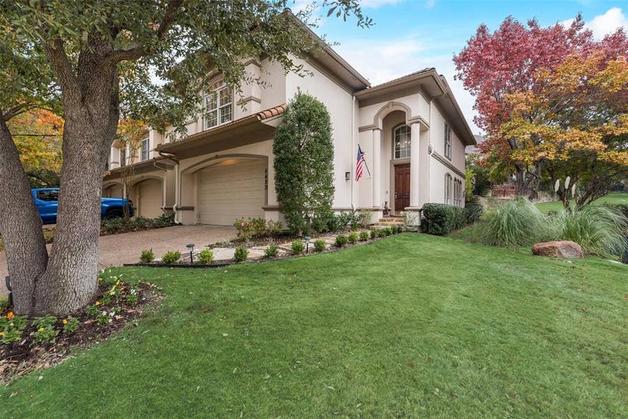 Property photo for 4400 Saint Andrews Boulevard, Irving, TX