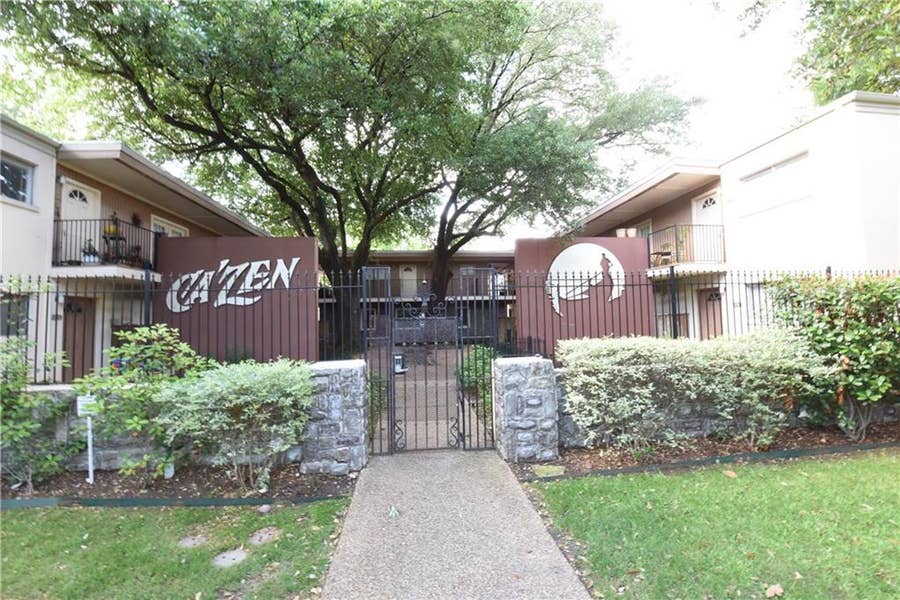 Property photo for 4206 Hawthorne Avenue, #202, Dallas, TX